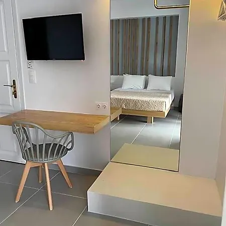 Anna Maria Hotel 3*
