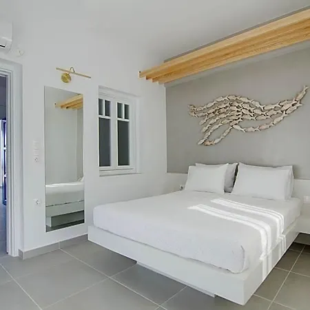 Anna Maria 3* Chora