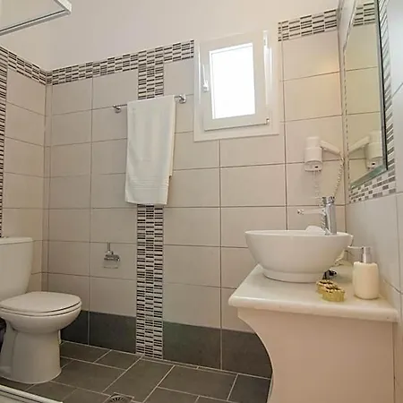 Hotel Anna Maria Chora